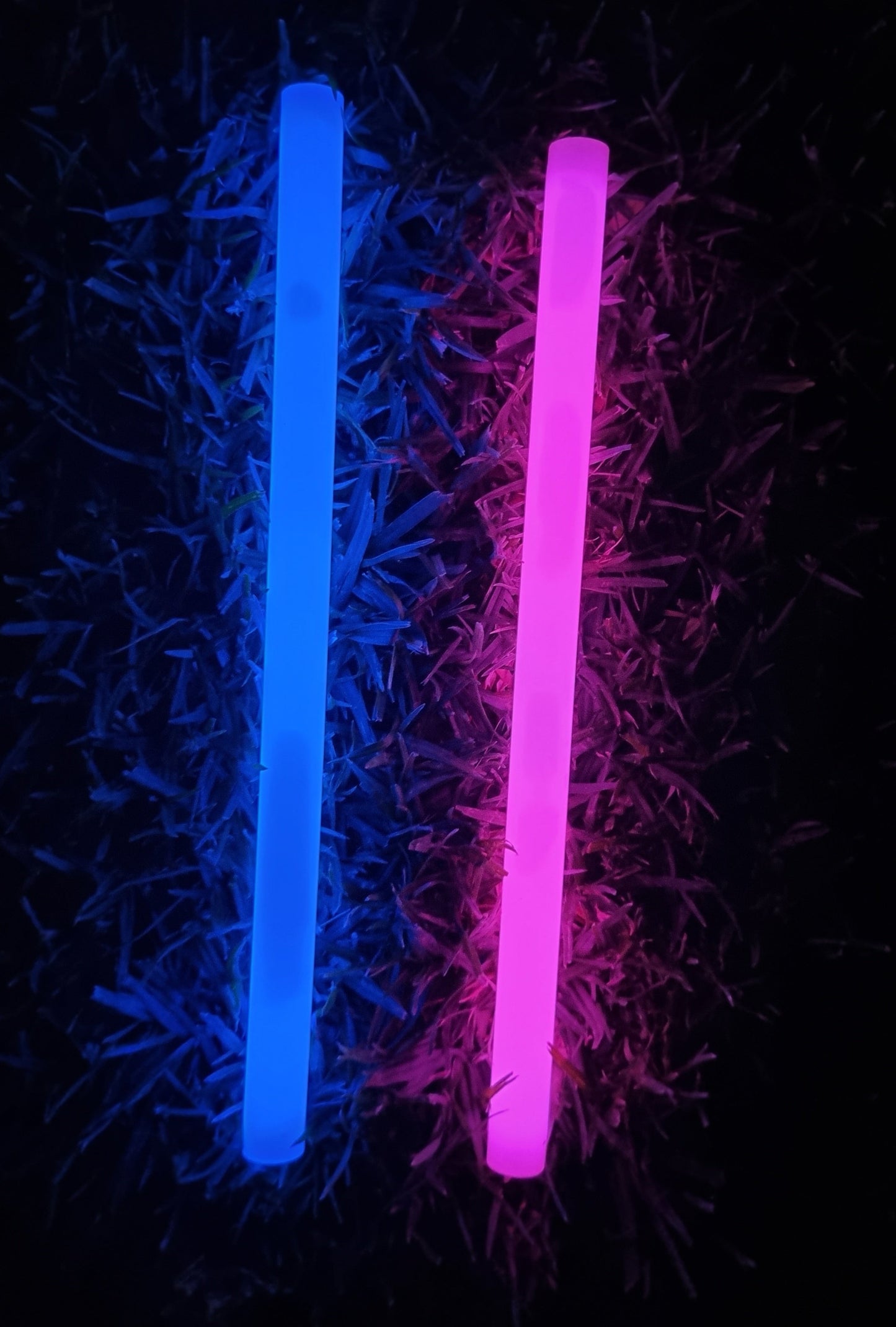 10-Inch (25cm) Concert Glow Sticks - 25pcs